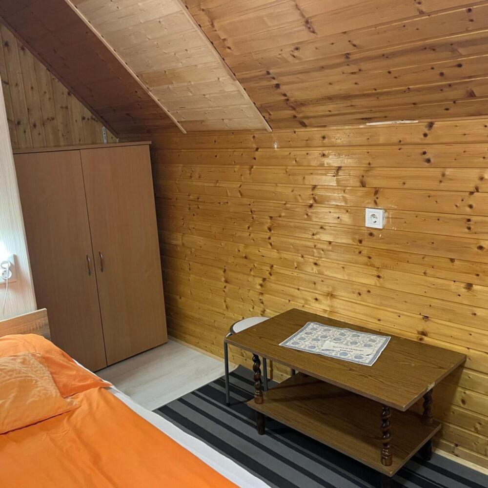 Bed and Breakfast Lenzl'S Panzio Szigetvár Zewnętrze zdjęcie