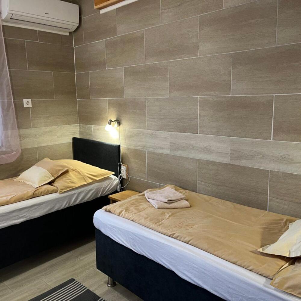 Bed and Breakfast Lenzl'S Panzio Szigetvár Zewnętrze zdjęcie