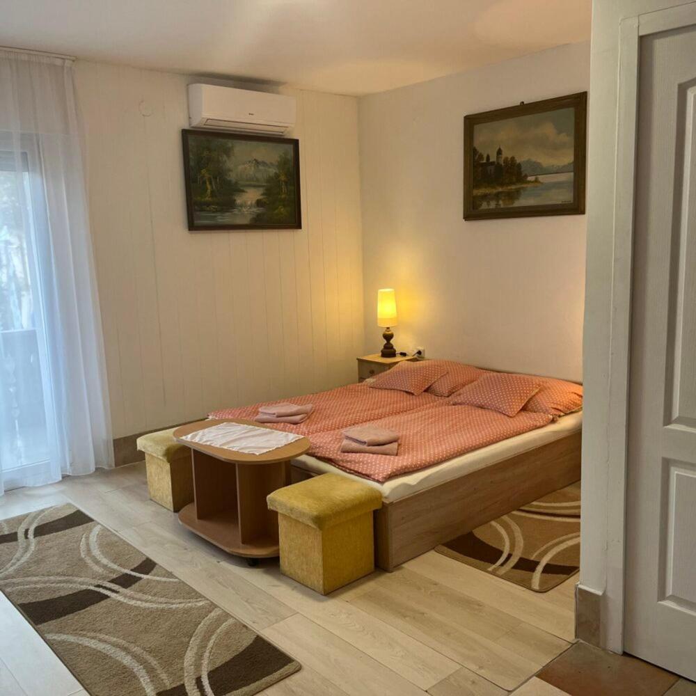 Bed and Breakfast Lenzl'S Panzio Szigetvár Zewnętrze zdjęcie
