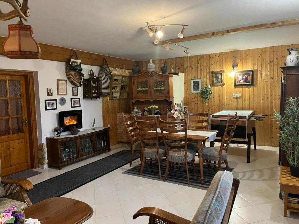 Bed and Breakfast Lenzl'S Panzio Szigetvár Zewnętrze zdjęcie