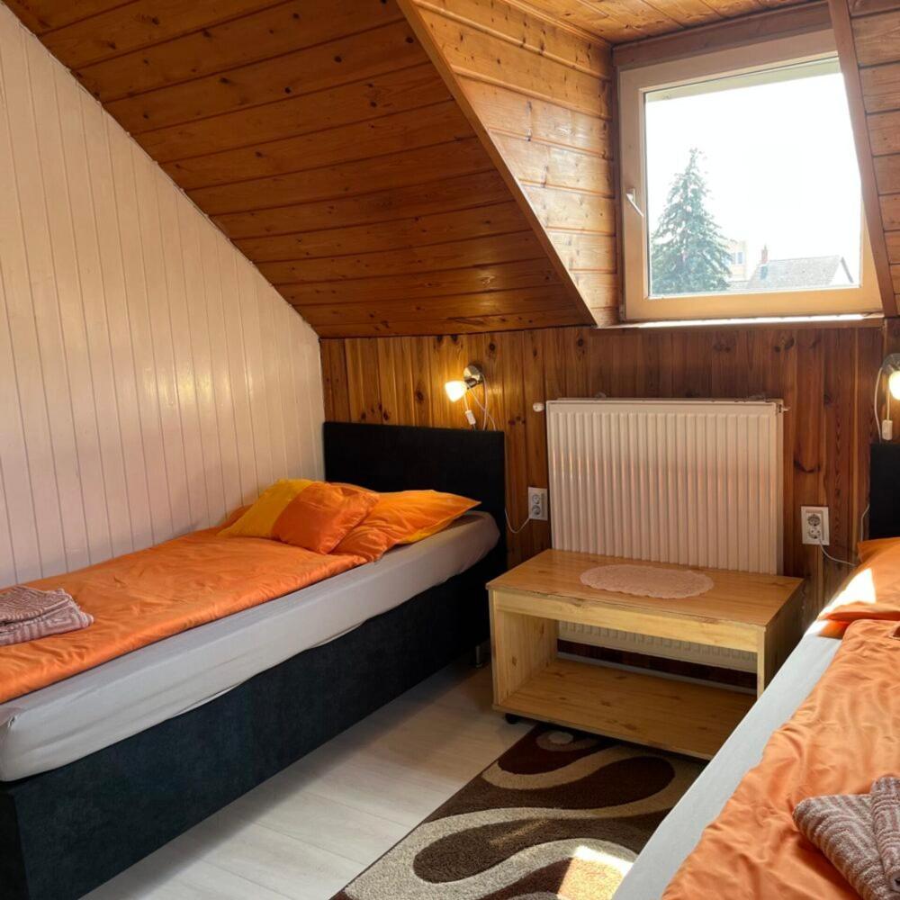 Bed and Breakfast Lenzl'S Panzio Szigetvár Zewnętrze zdjęcie